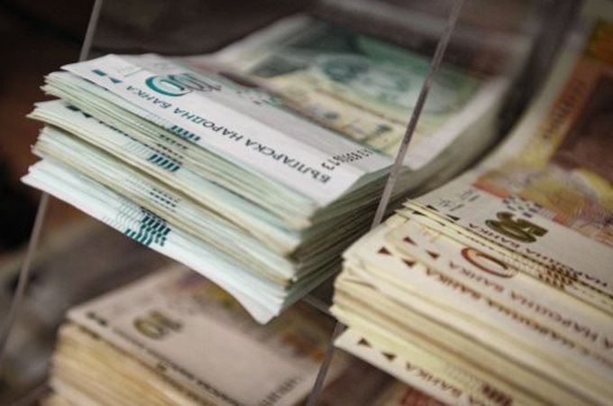 БНБ отчита спад в лихвите по корпоративните и потребителските кредити през ноември