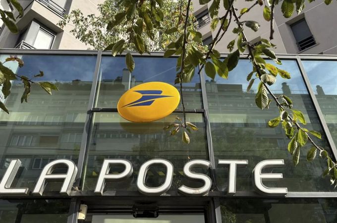 Европейски пощи спират доставки за САЩ заради нови мита