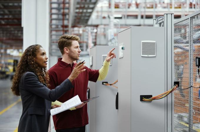 Schneider Electric с нова устойчива концепция за индустриалните си табла