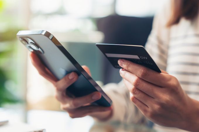  Български туристи похарчиха 123 млн. евро в чужбина през лятото 