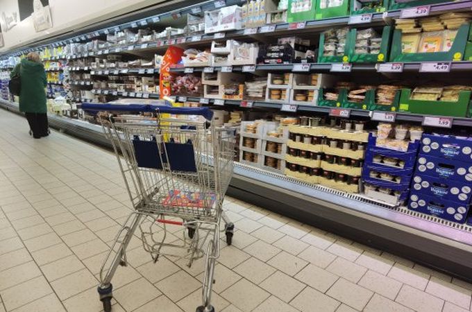 КНСБ: Надценки от 20-70% между борсови и крайни цени на храните