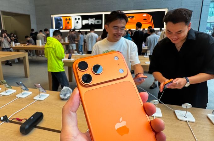 iPhone 17: Глобални опашки, но и изпитания за Apple