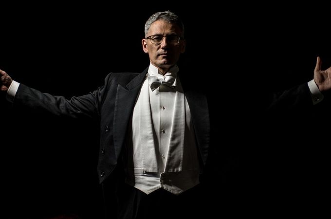 Непознатият Йохан Щраус-син на сцената на зала „България”