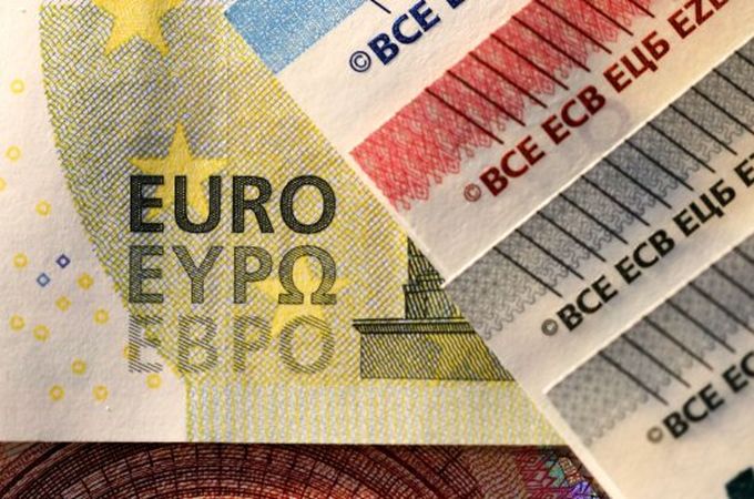 Как бюджетът за 2026 г. застрашава българската инфлация и инвеститорския интерес