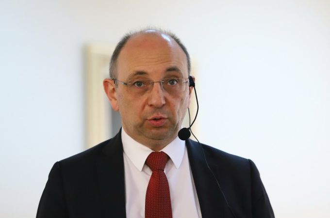 Николай Василев: Бюджет 2026 е безумие, депутатите да не го подкрепят