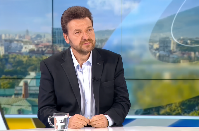 20 000 ролки с чували за смет ще раздаде район „Слатина“ като част от решението за боклука през декември