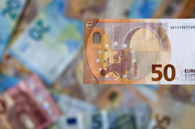 Еврозоната на прага: Изисква се фискална консолидация за България