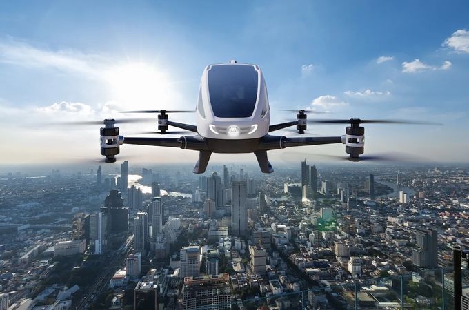 Летящи таксита и камиони без шофьори - транспортните тенденции, които се задават