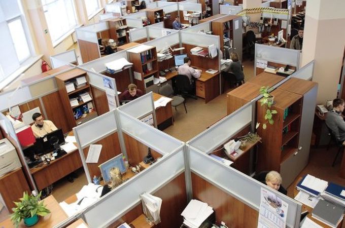 Традицията с 13-ата заплата отмира, бизнесите търсят нови бонуси.