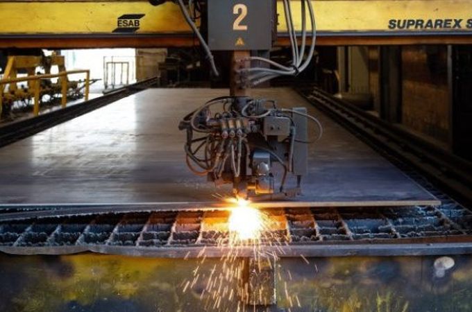 Промишленото производство в България: Спад през октомври прекъсна двумесечен ръст