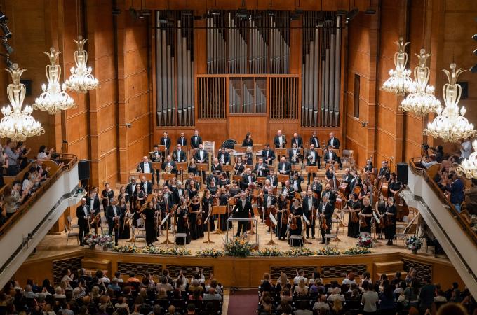 Софийската филхармония започва 2026 година с концерт в Париж