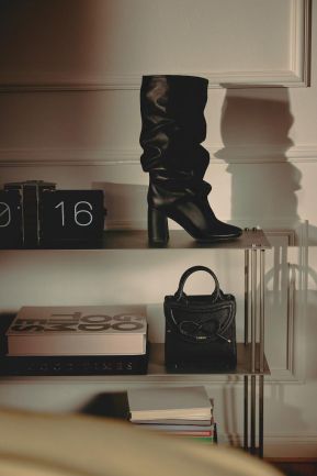 Bonded by Answear.LAB & LOBOS – колекция, вдъхновена от киноиконата на 70-те Шарлот Рамплинг