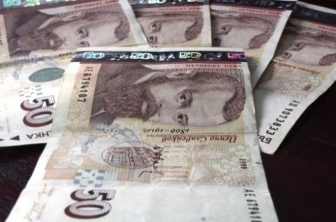 Централното управление приключва годината с дефицит от 408 милиона лева