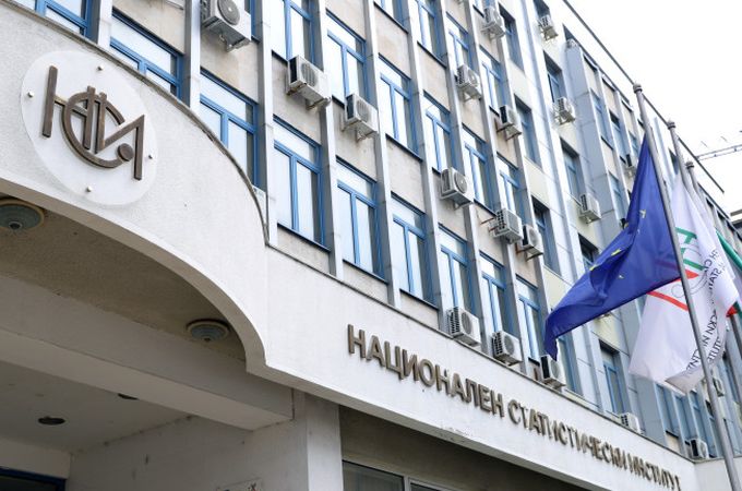 НСИ пред парламента: Цените остават стабилни, инфлацията се забавя до 3.6%