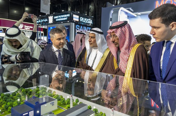 „Росатом“ демонстрира потенциала на технологичното партньорство със Саудитска Арабия на изложението „Инопром“ в Рияд