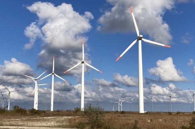 България пропуска ползите от 4 GW вятърни мощности заради административни бариери