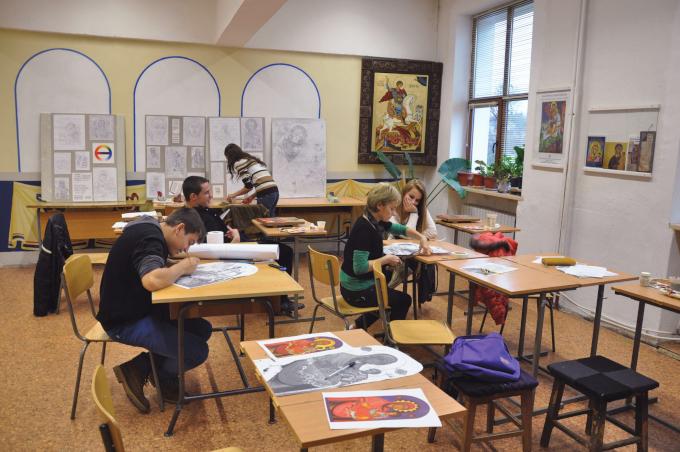 „Тревненска школа“ обяви Национален конкурс за детска рисунка на тема „Гергьовден“