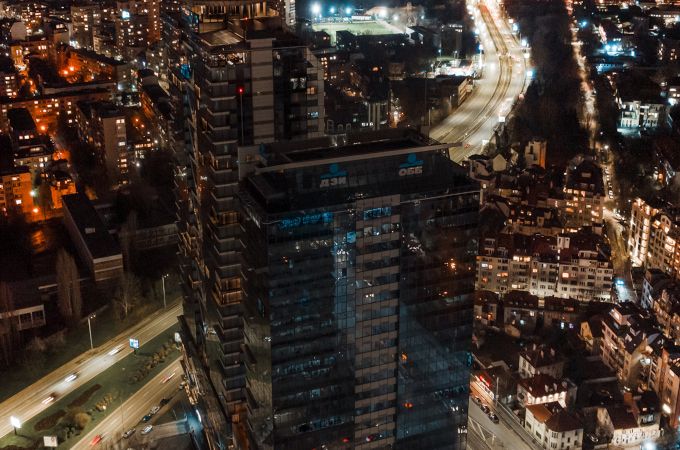 ОББ и Grand Hotel Millennium Sofia ще изключат осветлението в Милениум център като част от световната инициатива „Часът на Земята“