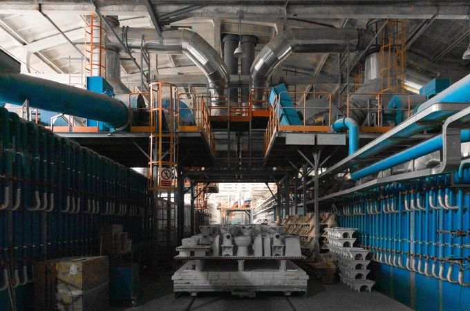 Бизнес климатът в България се влошава през март заради икономическа несигурност