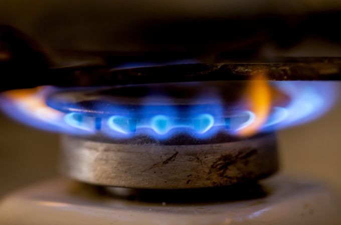 КЕВР утвърди по-ниски цени на газа в България спрямо европейските борси