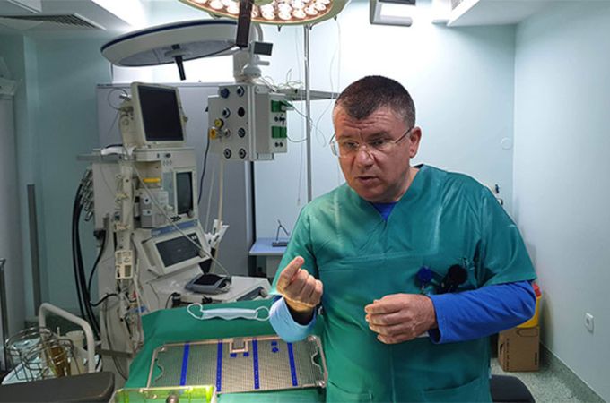 2000 роботизирани операции в урологията на МБАЛ „Доверие“