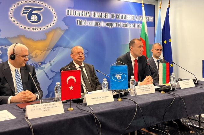 Рекорден стокообмен от 9 млрд. евро между България и Турция през 2025 г.