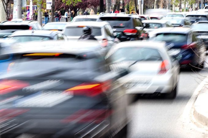 КФН и КЗК започват мащабна проверка на цените на „Гражданска отговорност“