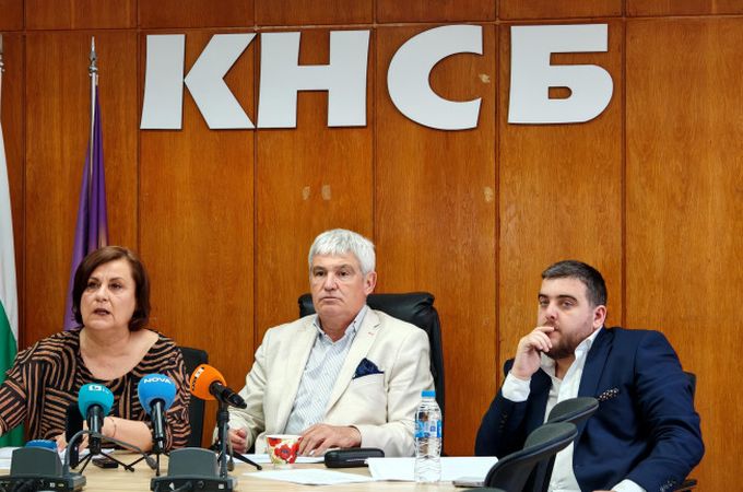 КНСБ отчита скок в цената на малката потребителска кошница до 61,51 евро