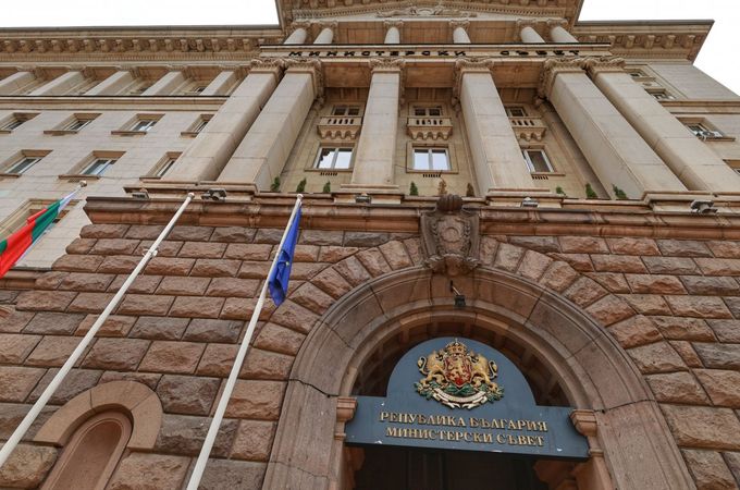 Кабинетът одобри нов дълг от 3,8 млрд. евро за гарантиране на плащанията