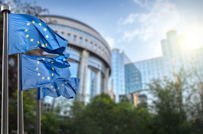 Еврокомисията стартира процедура срещу България заради висок бюджетен дефицит