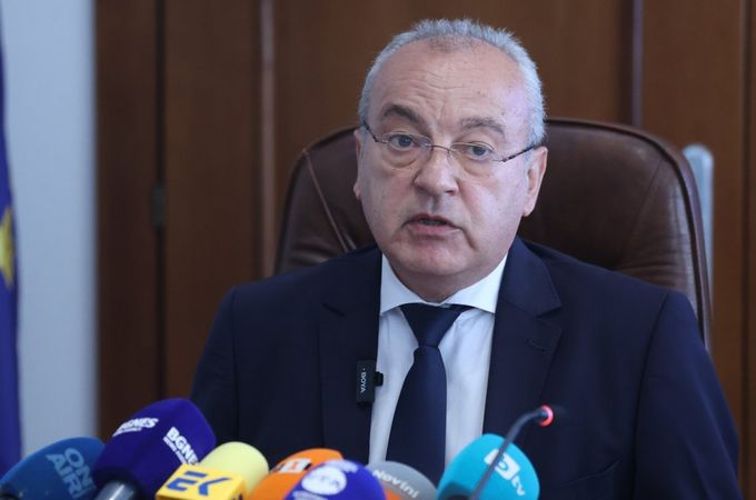 Проектобюджет 2026: Дефицит от 5,7% и нов държавен дълг от 2,2 млрд. евро