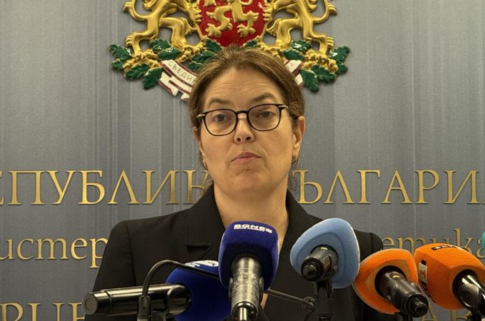 Енергийният министър: АЕЦ „Козлодуй“ работи стабилно въпреки ниските нива на Дунав