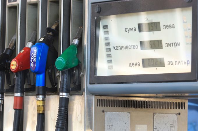 България с най-голям ръст на цените на горивата в ЕС за септември