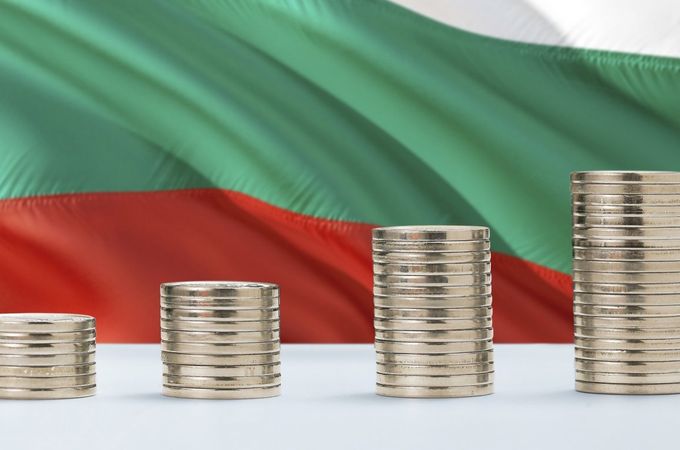 Брутният външен дълг на България скочи с 25,3% до 68,8 млрд. евро